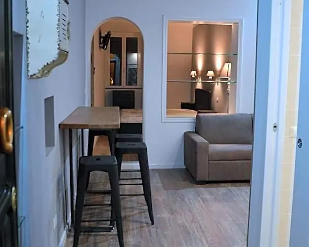 Suityrhome Rionemonti118 Roma