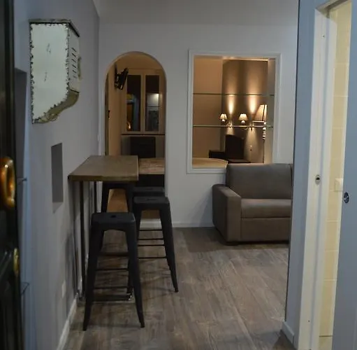 Suityrhome Rionemonti118 Roma